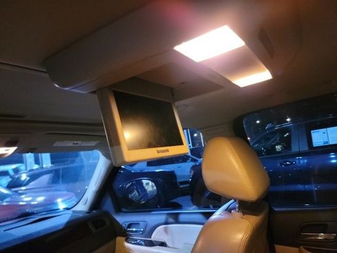 Used 2009 GMC Yukon Denali image 10