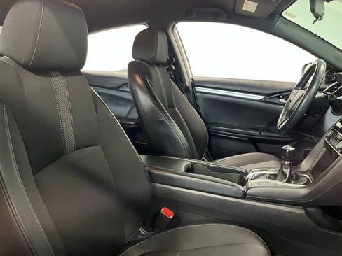 Used 2020 Honda Civic Sport image 11