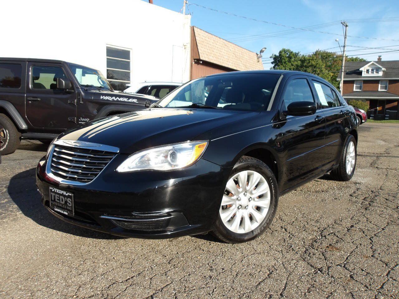 Used 2013 Chrysler 200 LX FWD image 33