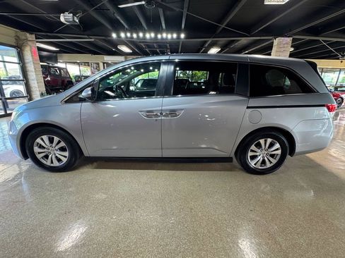 Used 2016 Honda Odyssey EX image 4