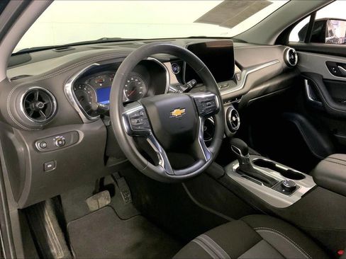 Used 2025 Chevrolet Blazer LT image 14