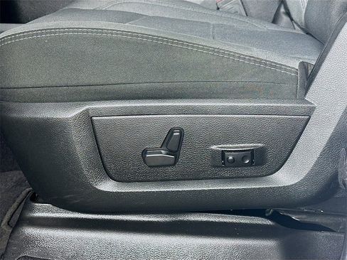 Used 2024 RAM 2500 Big Horn w/ Off Road Package image 23