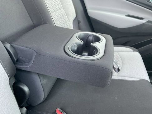 Used 2023 Chevrolet Equinox LS w/ Midnight Edition image 10