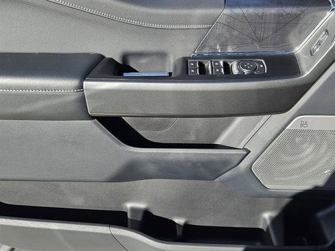 Used 2022 Ford F150 XLT w/ Equipment Group 302A High image 17