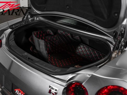 Used 2013 Nissan GT-R Black Edition image 50