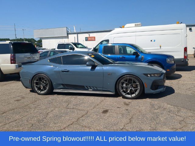 Used 2024 Ford Mustang GT Premium RWD image 5