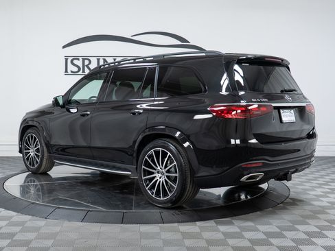 New 2026 Mercedes-Benz GLS 580 4MATIC image 7