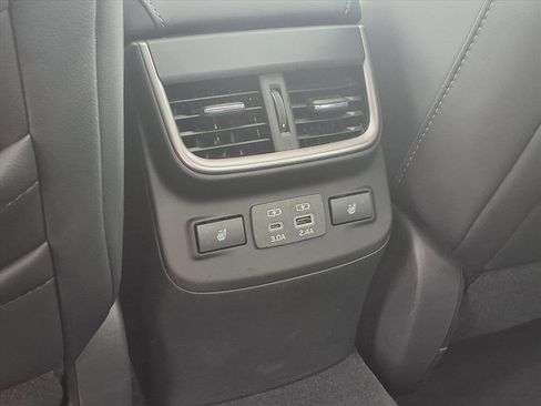 Certified 2025 Subaru Legacy Limited image 21