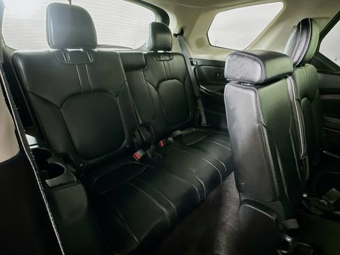 Certified 2023 Honda Pilot Elite image 10