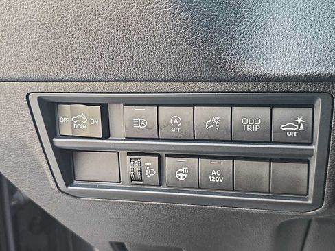 Used 2022 Toyota Tundra SR5 w/ TRD Off-Road Premium Package AWD/4WD image 26