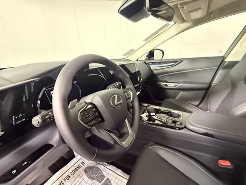New 2026 Lexus NX 350 AWD image 6