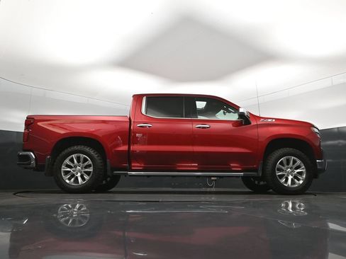 Used 2021 Chevrolet Silverado 1500 LTZ w/ LTZ Premium Package AWD/4WD image 45
