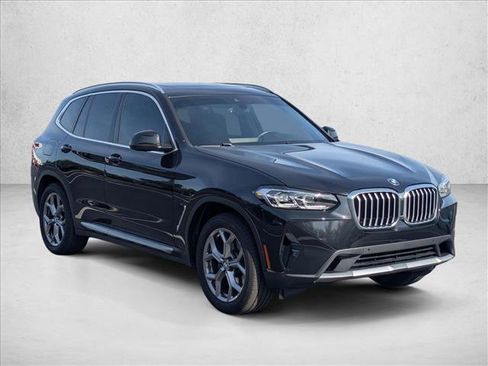 Used 2022 BMW X3 xDrive30i w/ Convenience Package AWD/4WD image 3