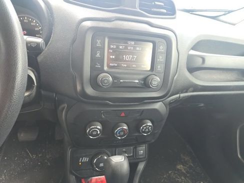 Used 2019 Jeep Renegade Sport AWD/4WD image 5