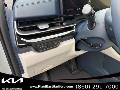 New 2026 Kia Carnival SX Prestige FWD image 31