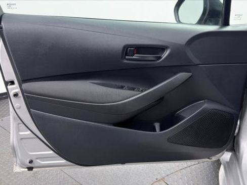 Used 2024 Toyota Corolla LE FWD image 13