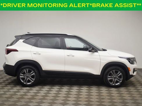 Used 2021 Kia Seltos S FWD image 13