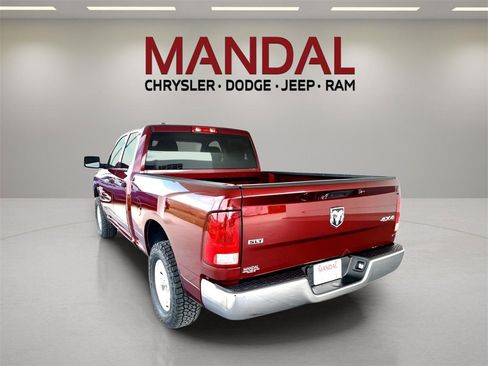 Used 2024 RAM 1500 Classic SLT image 8