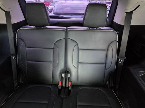 Used 2022 GMC Acadia Denali w/ Denali Ultimate Package image 15