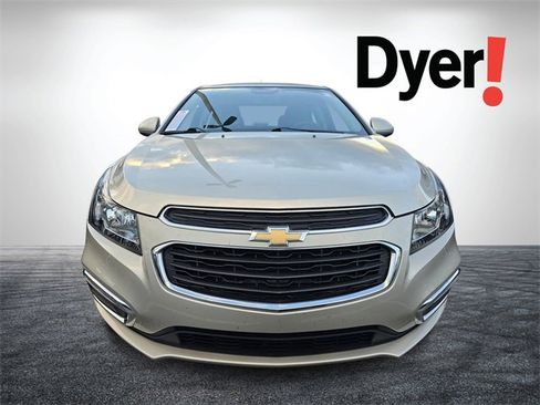 Used 2016 Chevrolet Cruze LT w/ Technology Package image 9