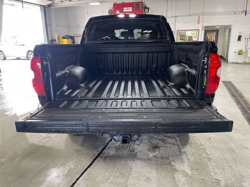 Used 2018 Toyota Tundra SR5 w/ SR5 Upgrade Package RWD image 23
