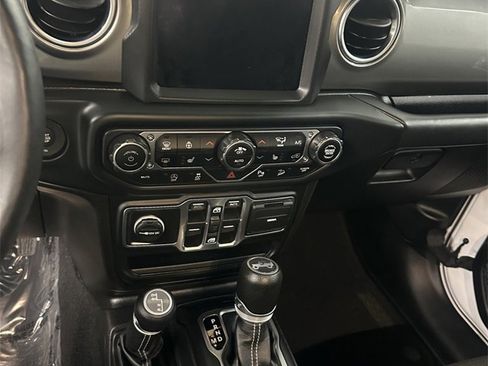 Used 2019 Jeep Wrangler Unlimited Sahara w/ Dual Top Group image 19