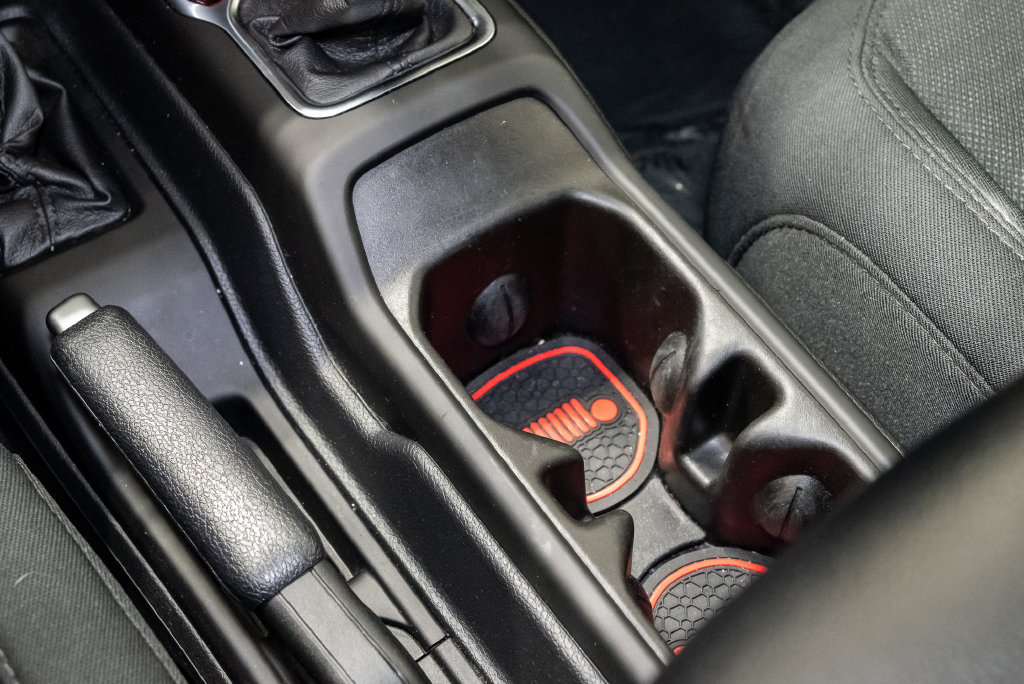 Used 2021 Jeep Wrangler Sport AWD/4WD image 24