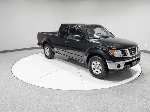 Used 2008 Nissan Frontier SE w/ Power Pkg image 23