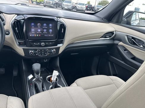 Used 2023 Chevrolet Traverse LT w/ LPO, Cargo Package AWD/4WD image 23