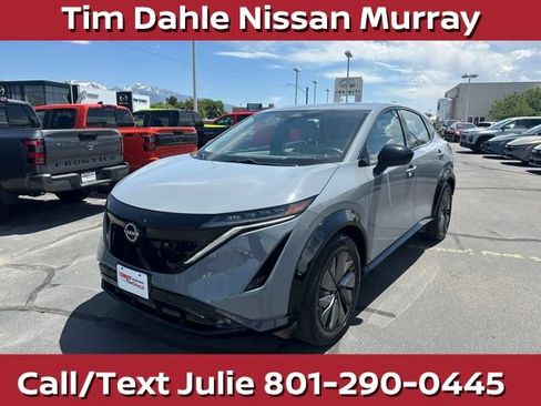 Used 2024 Nissan Ariya AWD image 5