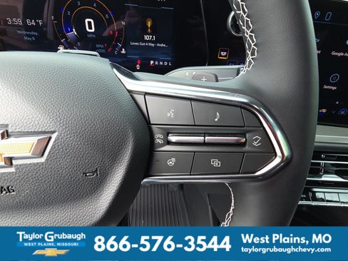 New 2026 Chevrolet Traverse LT FWD image 19