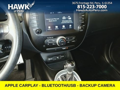Used 2018 Kia Soul + FWD image 17