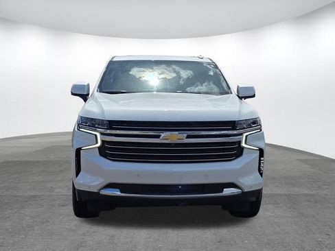 Used 2024 Chevrolet Tahoe LT w/ LT Signature Package AWD/4WD image 2