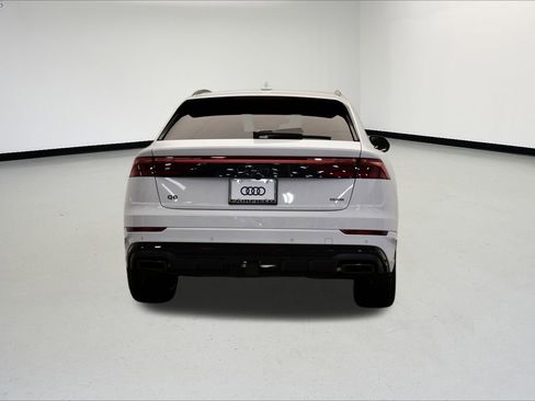 New 2026 Audi Q8 Premium Plus image 4