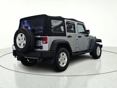 Used 2018 Jeep Wrangler Unlimited Sport S AWD/4WD image 7