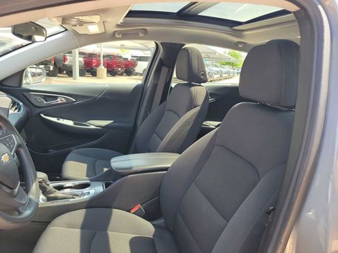 Used 2024 Chevrolet Malibu LT image 15