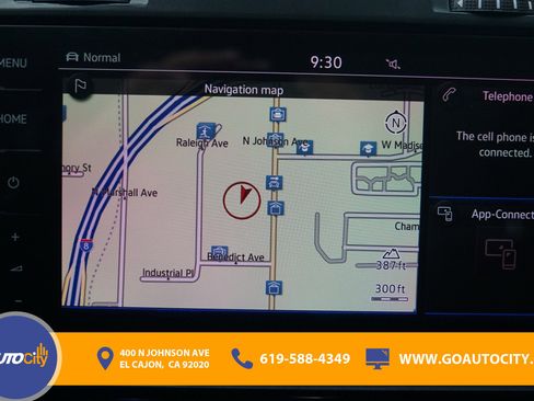 Used 2019 Volkswagen e-Golf SEL Premium image 23