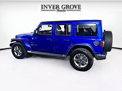 Used 2020 Jeep Wrangler Unlimited Sahara w/ Uconnect 4C Nav & Sound Group AWD/4WD image 7
