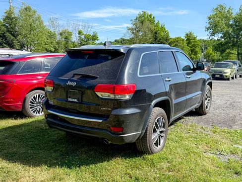 Used 2018 Jeep Grand Cherokee Limited AWD/4WD image 7