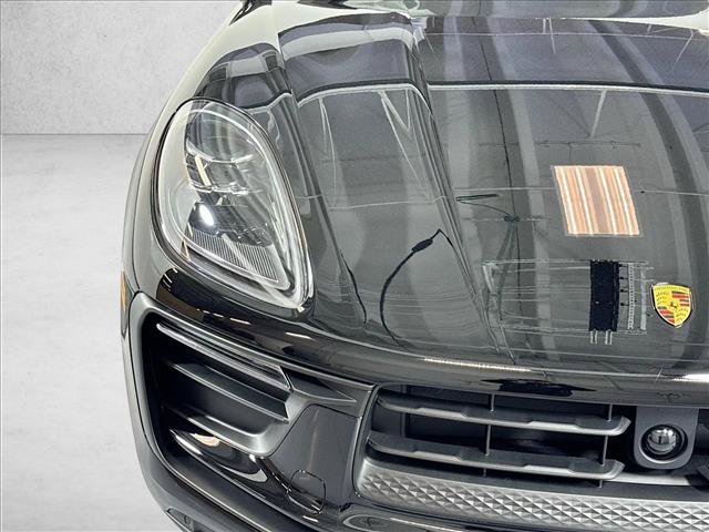 Certified 2026 Porsche Macan Turbo AWD/4WD image 27
