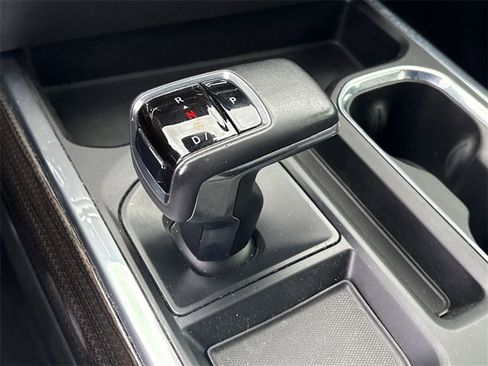 Certified 2022 Chevrolet Silverado 1500 LT Trail Boss w/ Convenience Package II image 16