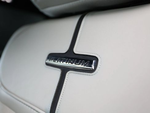 Used 2023 Ford F150 Lightning Platinum AWD/4WD image 30