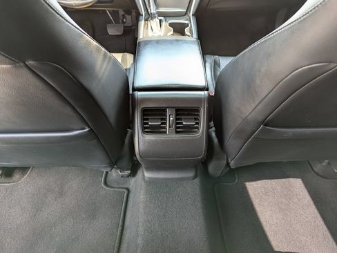 Used 2018 Honda Accord EX-L image 33