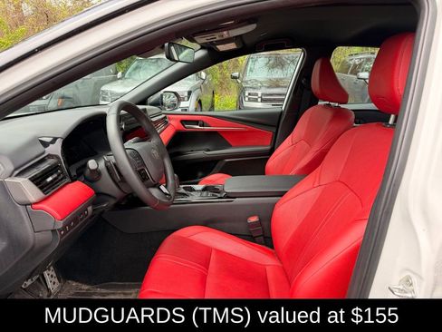 Used 2025 Toyota Camry XSE AWD/4WD image 10