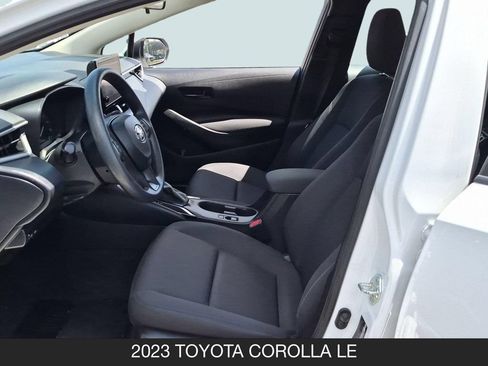 Used 2023 Toyota Corolla LE FWD image 14