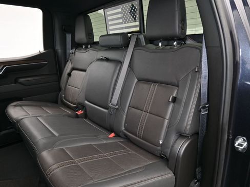 Used 2022 Chevrolet Silverado 1500 High Country image 42