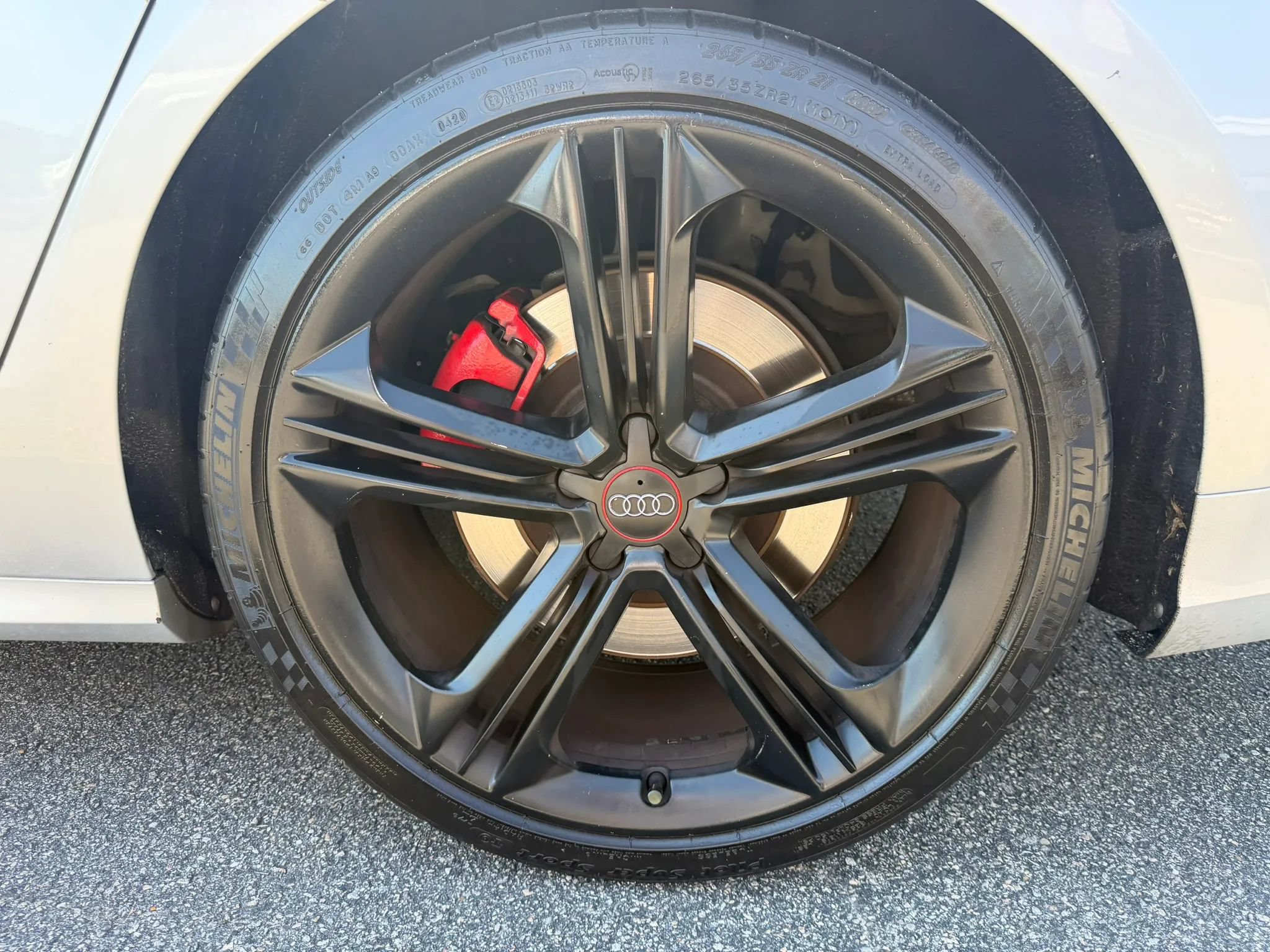 Used 2013 Audi S8 AWD/4WD image 39