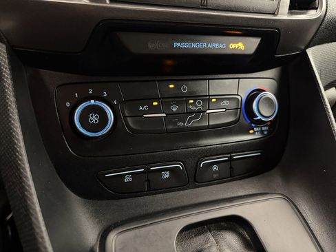 Used 2020 Ford Transit Connect XL FWD image 16