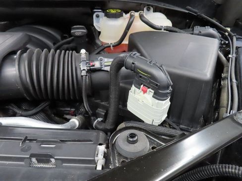 Used 2023 Chevrolet Silverado 1500 RST image 21