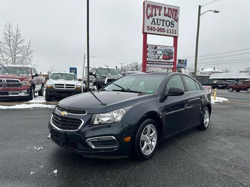 Used 2015 Chevrolet Cruze LT w/ Technology Package image 9